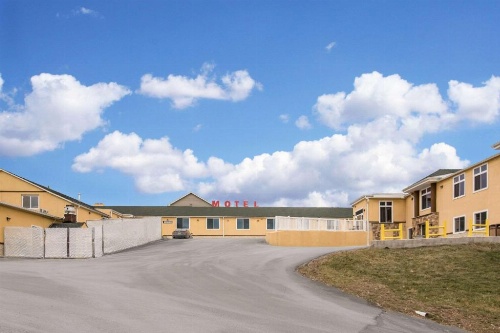 Rodeway Inn image 13