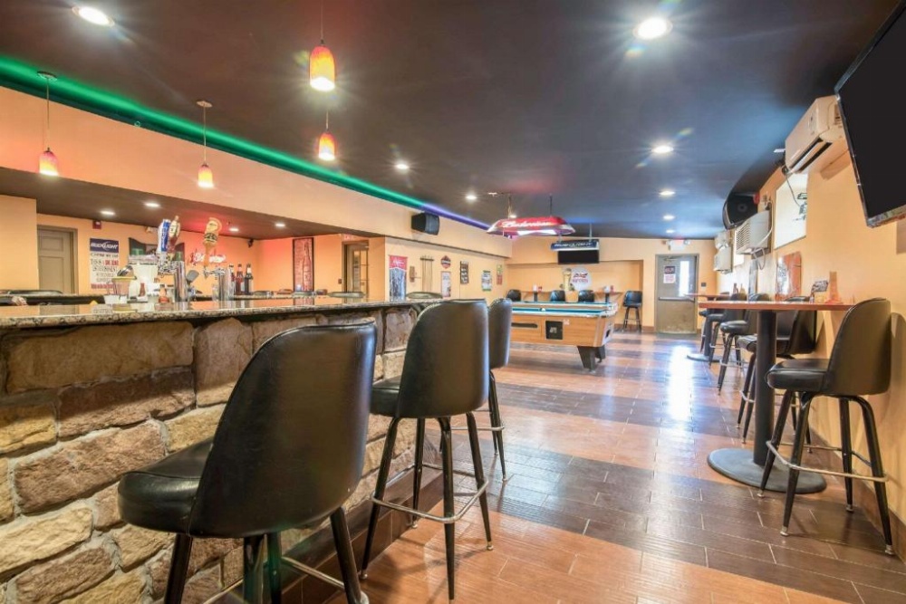 Rodeway Inn Image 15