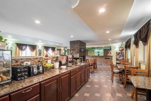 Rodeway Inn image 23